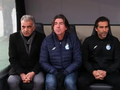 رسمی: ساپینتو در استقلال ماندنی شد