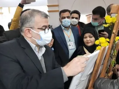 بازدید استاندار البرز از نمایشگاه گردشگری تهران/ کتاب ویژه گردشگری برای نابینایان رونمایی شد
