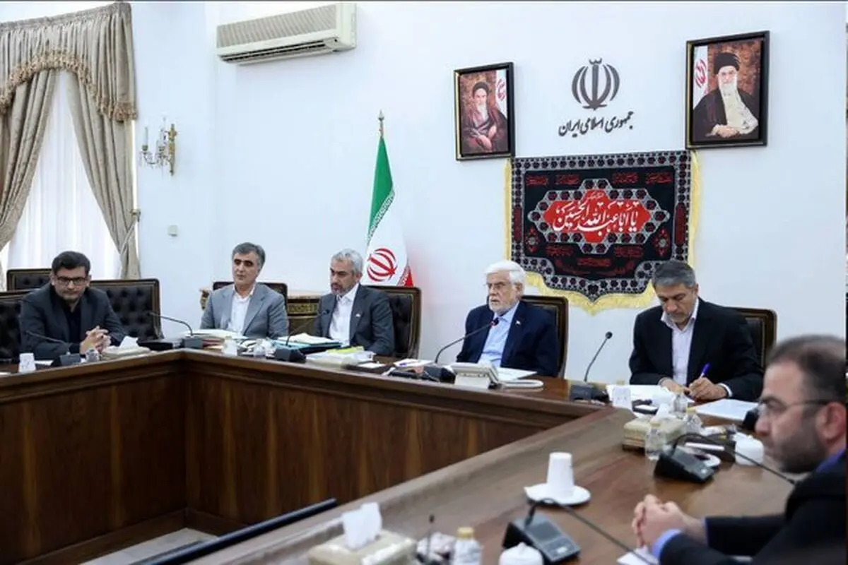 سازوکار بهره‌گیری از سرمایه‌های ایرانیان خارج از کشور تعبیه شود