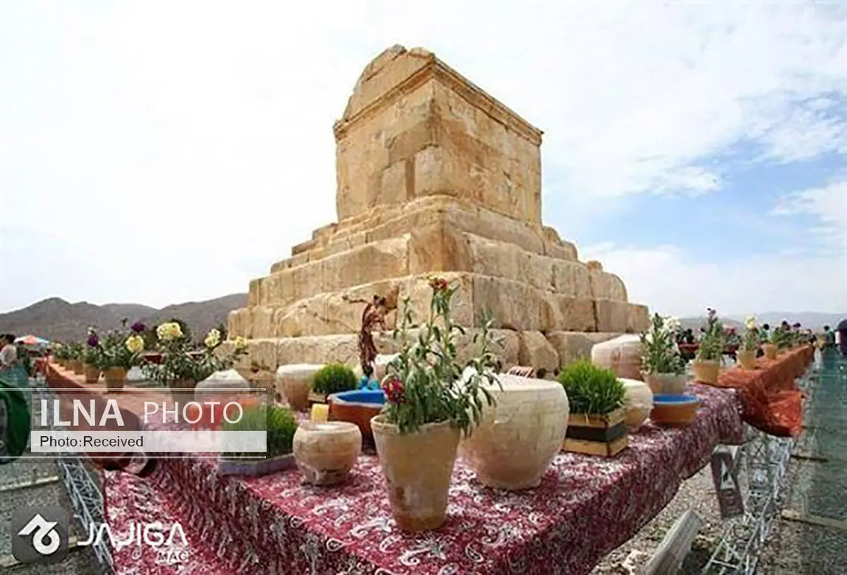 تحویل سال نو در اماکن تاریخی برگزار نمی‌شود/ فقط تخت جمشید و حافظیه میزبان تحویل سال نو خواهند بود
