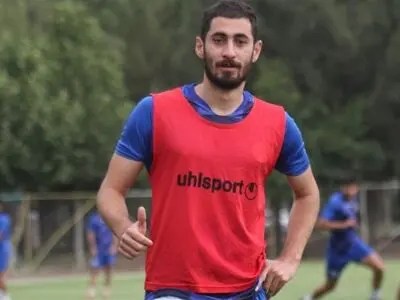 ناییج پور: امیدوارم به زارع اسطوره باشگاه ملوان کمک کنم