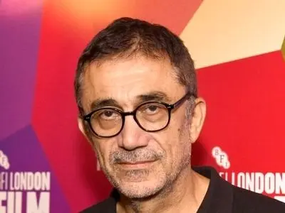 هنر فراتر از سیاست است/ تحریم جشنواره مردم را محروم می‌کند