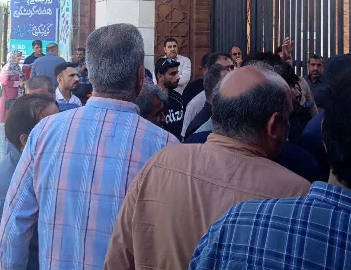 تجمع نانوایان اهواز در اعتراض به پرداخت نشدن یارانه‌ها