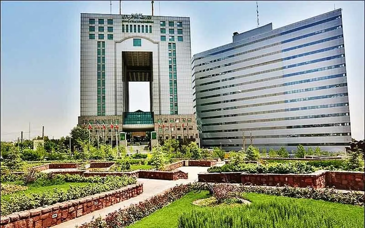 اصلاح آیین‌نامه قانون «توسعه حمل و نقل عمومی و مدیریت مصرف سوخت» در دستور کار کمیسیون صنعت دولت
