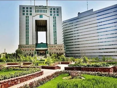 اصلاح آیین‌نامه قانون «توسعه حمل و نقل عمومی و مدیریت مصرف سوخت» در دستور کار کمیسیون صنعت دولت