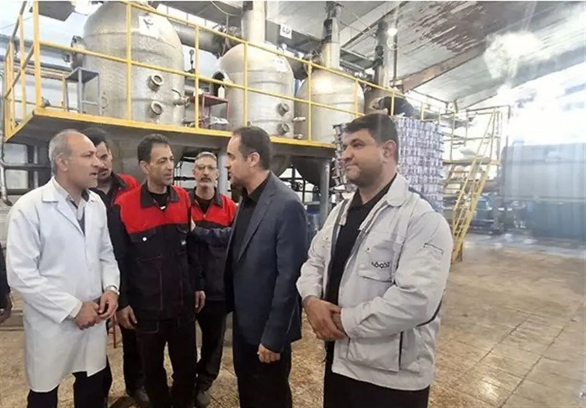 فعالیت بیش از ۳۷۰۰ واحد تولیدی در شهرک‌های صنعتی فارس