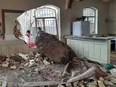 رانش زمین و سقوط یک قطعه سنگ ۵۰ تنی در الیگودرز