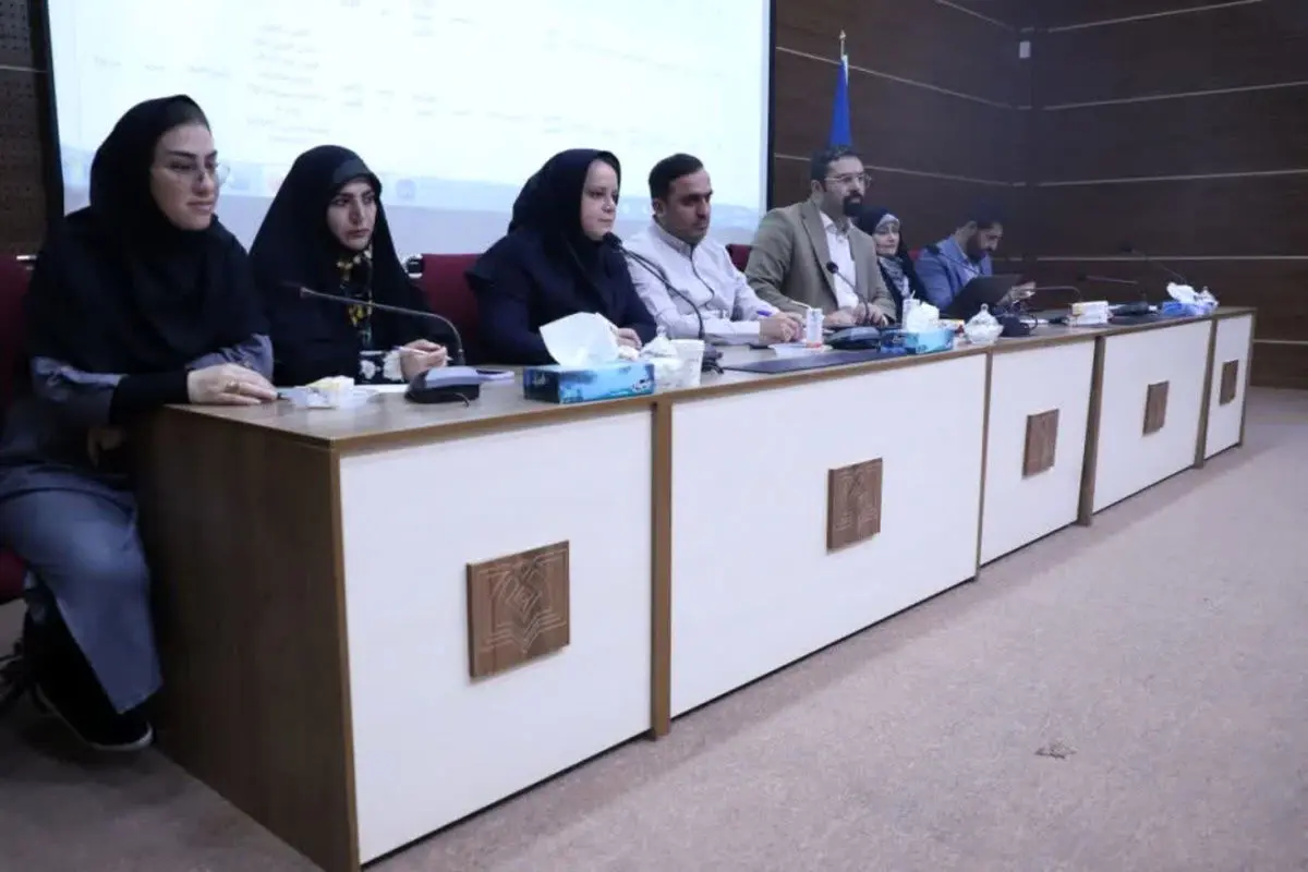 شرایط اقتصادی، هفتهنامههای قزوین را به ماهنامه تبدیل میکند