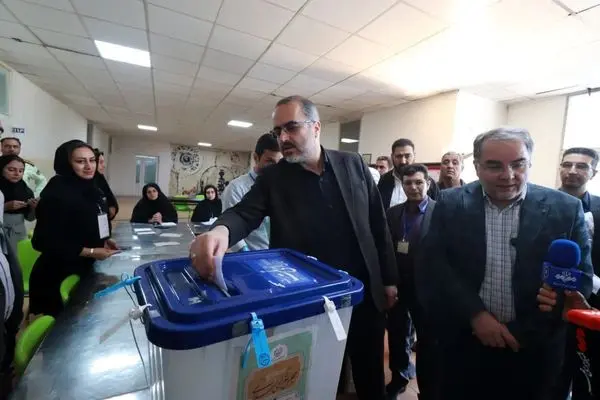 رای گیری دور دوم انتخابات در ۹۲۱ نقطه استان انجام می‌شود