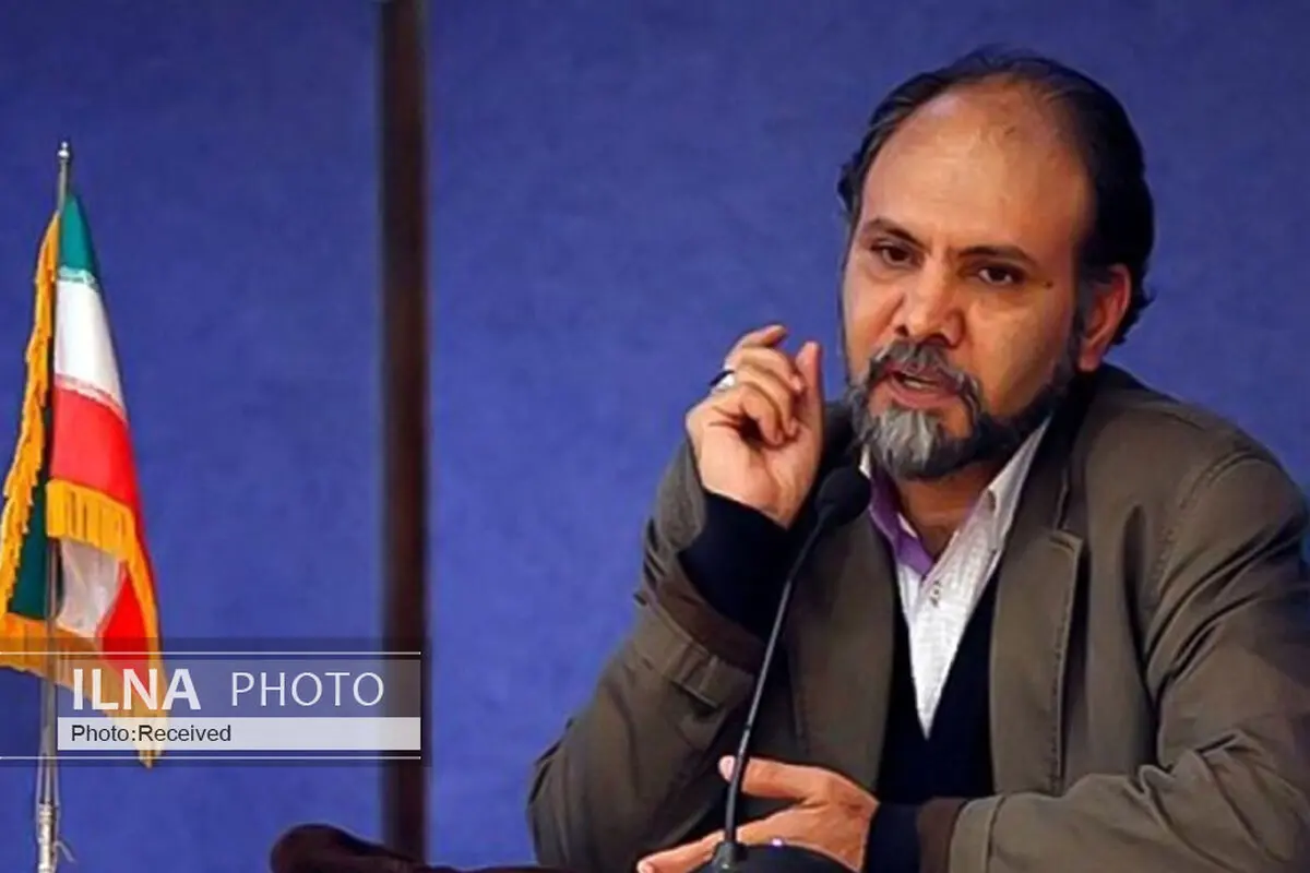 چرا فکر می‌کنند سالن تئاتر از ساندویچی‌ها خطرناک‌ترند؟ / همدیگر را از بودن در جشنواره تئاتر منع نکنیم