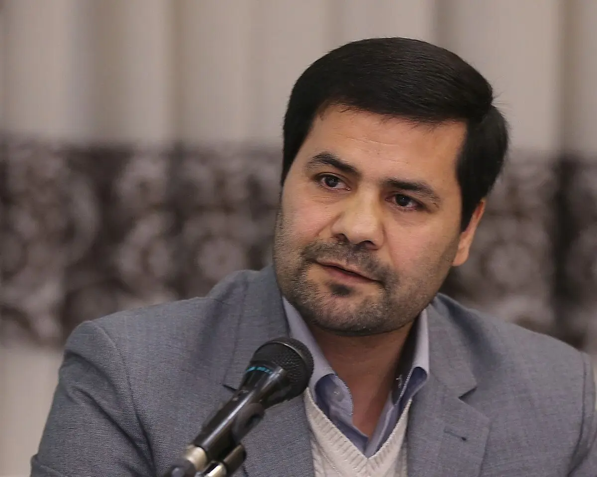 قانون فعلی مطبوعات با قانون اساسی مغایرت جدی دارد/ روزنامه‌نگاران دقیقاً نمی‌دانند چه امری جرم و ممنوع است/ مقام‌های قضایی ما اغلب نشریات را انذار می‌دهند تا حمایت