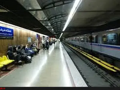 تصادف شدید ۲ قطار مترو تهران در ایستگاه طرشت 