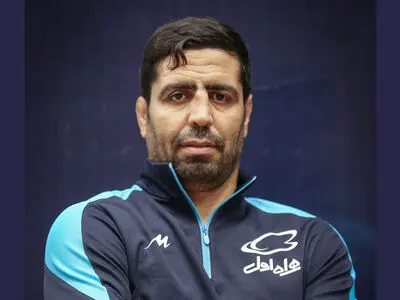 میکائیلی:علیرضا خیلی بهتر شده، کشتی‌های قبل را ببینید، با اختلاف بالا پیروز شده/ اگر عدالت خواه هستید، استعفا کنید