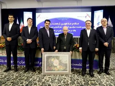 قدردانی مدیرعامل بانک رفاه کارگران از پروفسور الوانی پدر علم مدیریت ایران