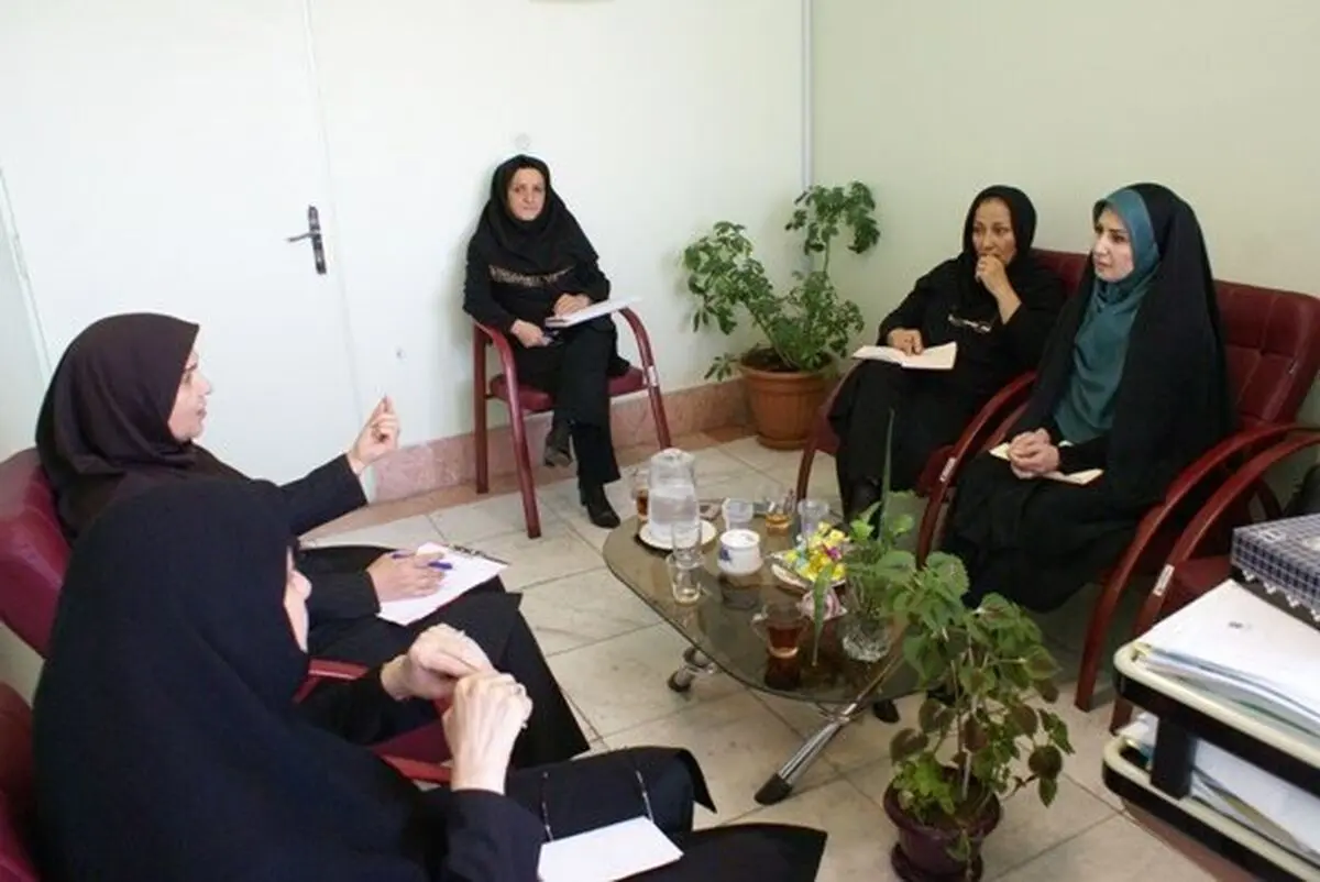 نقش همیاران سلامت روان در مدیریت بحران‌ها/ ایجاد پاتوق‌های گفت‌وگوهای محلی

