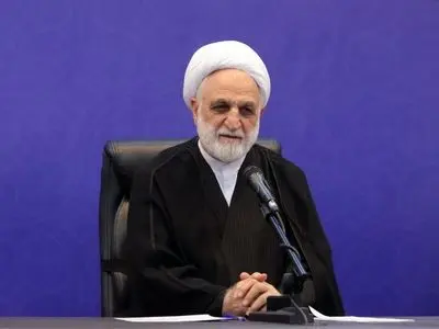  مسئله ارز و نوسانات ارزی را رها نکنید و ابتر نگذارید