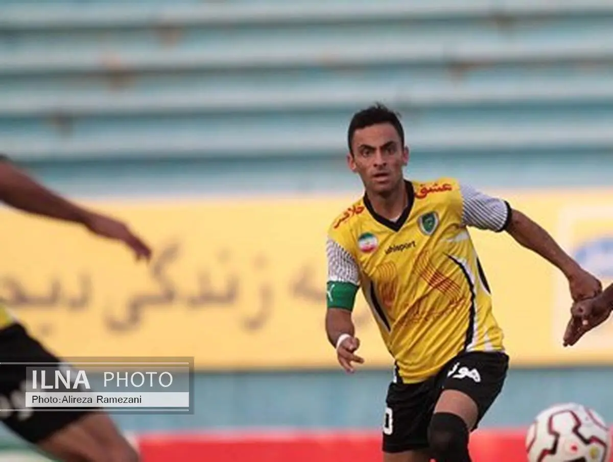 بازیکن پیکان داغدار شد