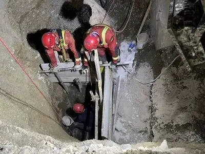 مرگ کارگر جوان به دلیل ریزش چاه در تهران 
