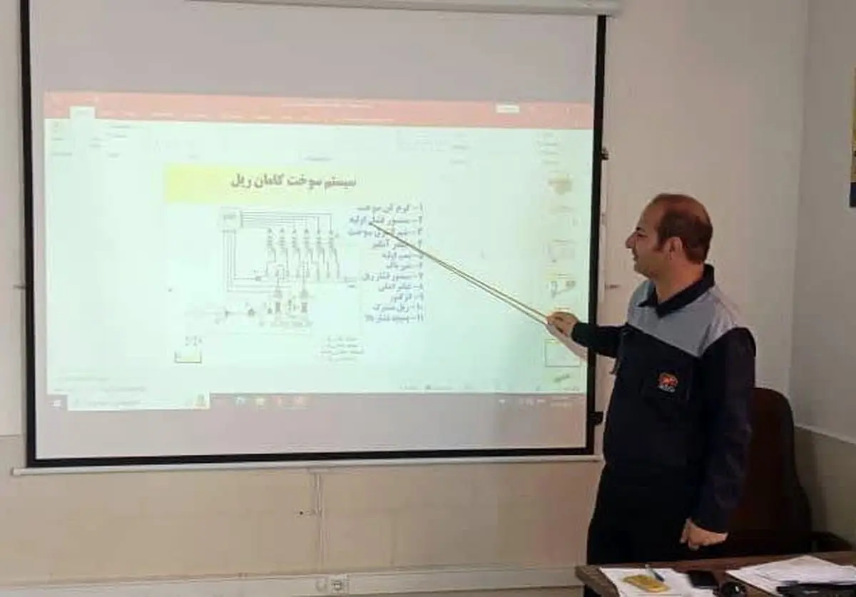 برگزاری دوره آموزشی سیستمهای سوخترسانی ماشینآلات راهسازی و راهداری در مرکز آموزش مطالعات و نوآوری شهید تفویضی تهران