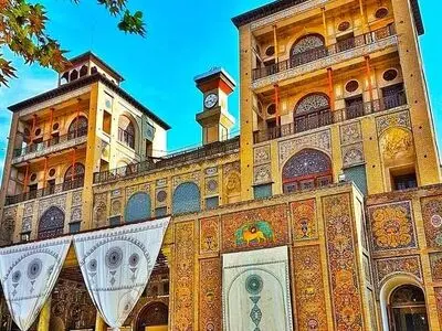 نمایش منتخبی از قالی‌های نفیس قجری کاخ گلستان همزمان با بازگشایی مجدد عمارت شمس‌ العماره