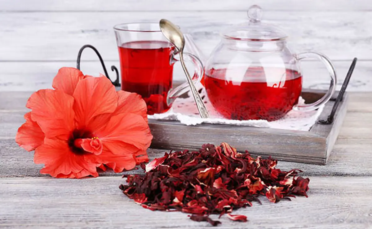 چای کم‌کالری و فاقد کافئین بخورید
