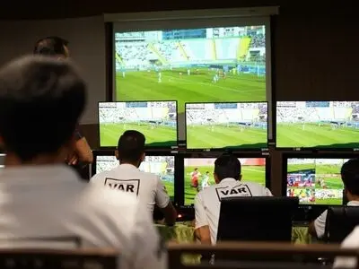جزئیات ورود VAR به لیگ یک و لیگ زنان