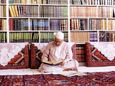 تصویر صندلی خالی آیت‌‎الله صانعی در بیت ایشان