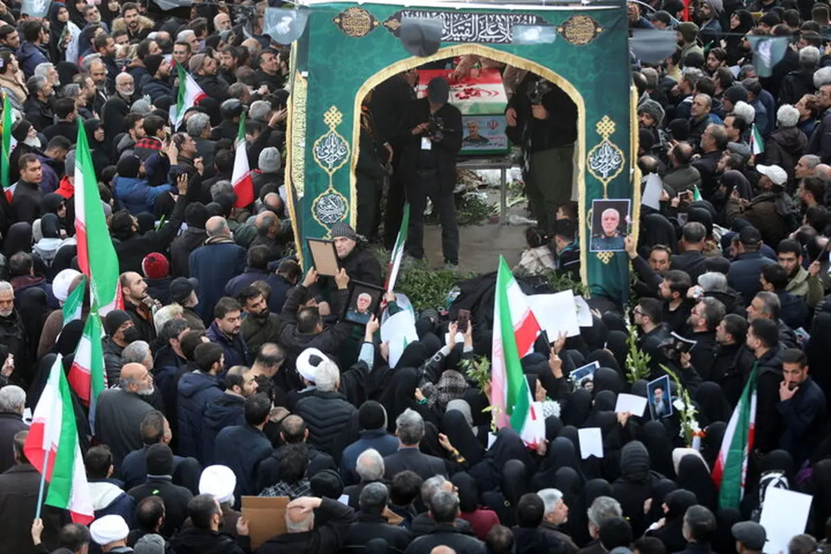 مراسم تشییع شهدای حمله هوایی آمریکایی صهیونی به خوانسار برگزار شد