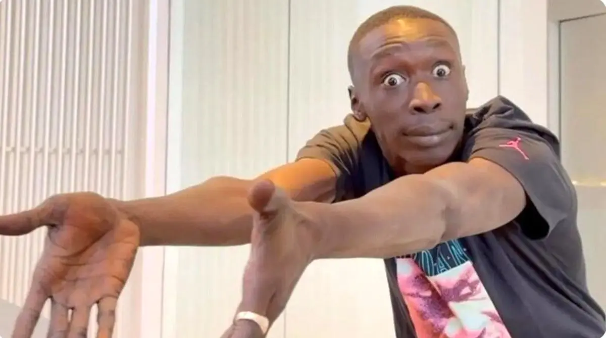 خابی چهره خود را ۱ میلیارد دلار اجاره داد