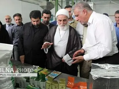 گزارش تصویری بازدید حجت الاسلام ناطق نوری از شلمچه و کارخانه‌های خمیرمایه و الکل رازی 