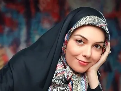 آزاده نامداری با مصرف بیش از ۱۰۰ قرص‌ اعصاب و روان‌ جان باخته است