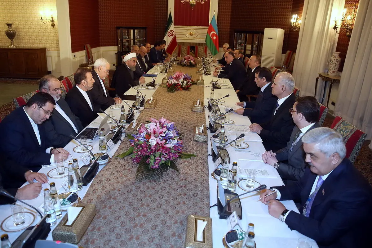 ایران تبرم مذکرتی تعاون مع أذربیجان