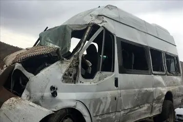 واژگونی مینی‌بوس حامل کارگران در جنوب ترکیه/ پنج کارگر کشته شدند