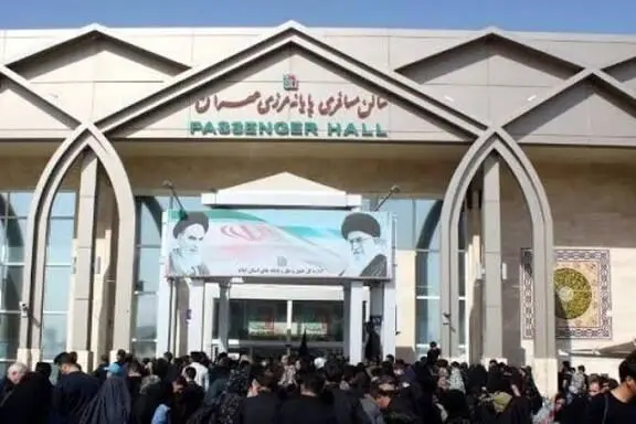 رد شایعه بسته شدن مرز مهران/ تردد مسافران و تجار در جریان است