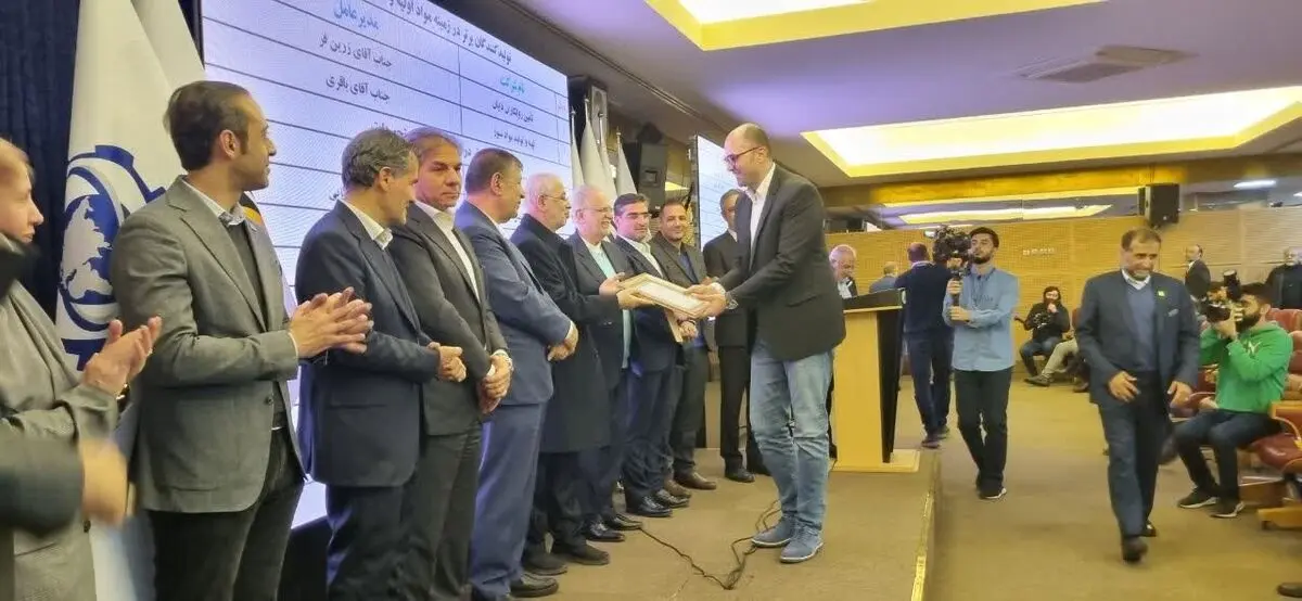 شرکت‌های برتر همکار ذوب‌آهن اصفهان در جشنواره ملی فولاد ایران معرفی شدند