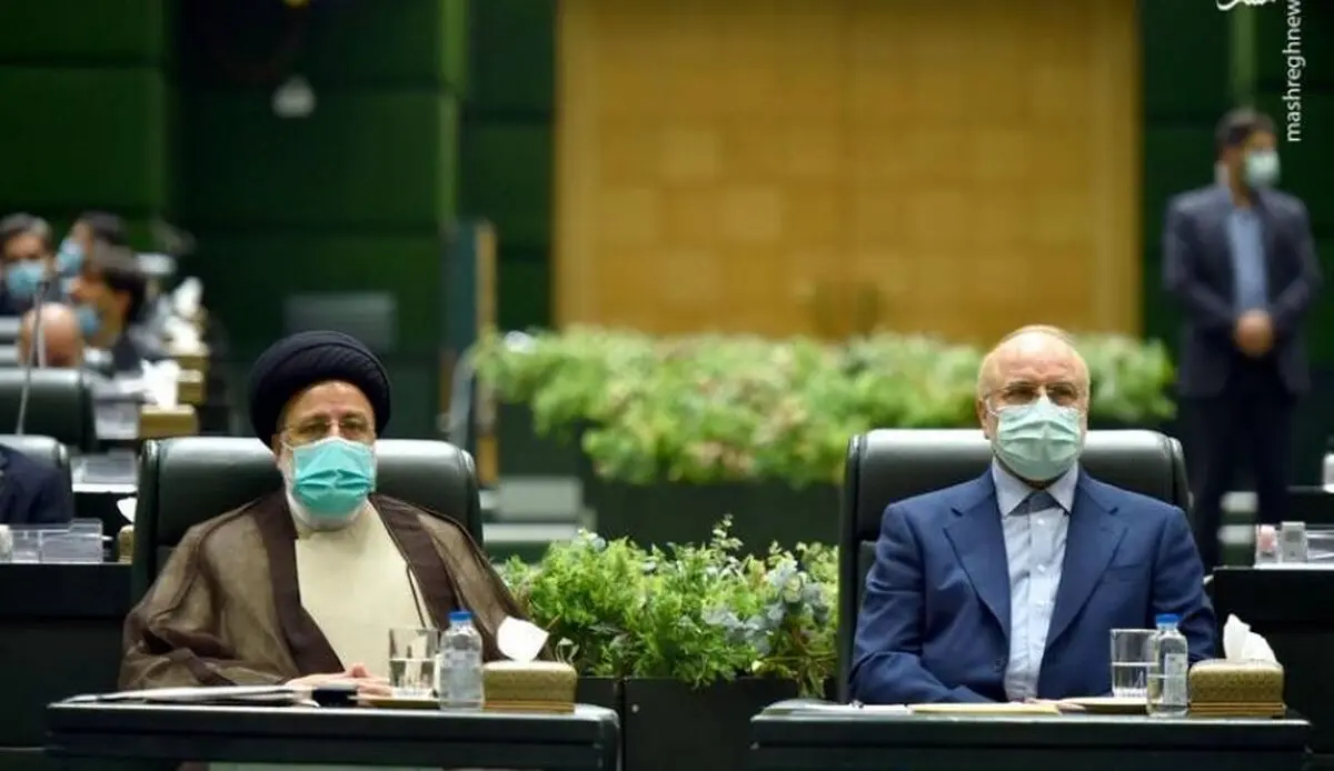 اجتماع مشترک للبرلمان والحکومة الایرانیة لمناقشة القضایا الراهنة