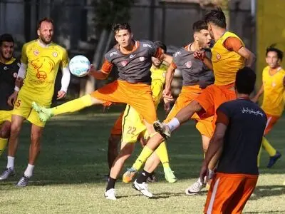 پیگیری تمرینات شاگردان درخشان با بدنسازی/ باشگاه نفت آماده ارائه مدارک به فدراسیون فوتبال