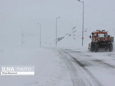جاده کرج_چالوس لغزنده است/لزوم همراه داشتن زنجیر چرخ برای رانندگان