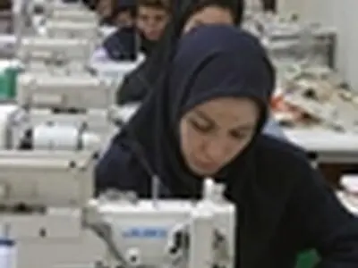 مشکل اشتغال با گسترش رشته‌های فنی و حرفه‌ای حل می‌شود