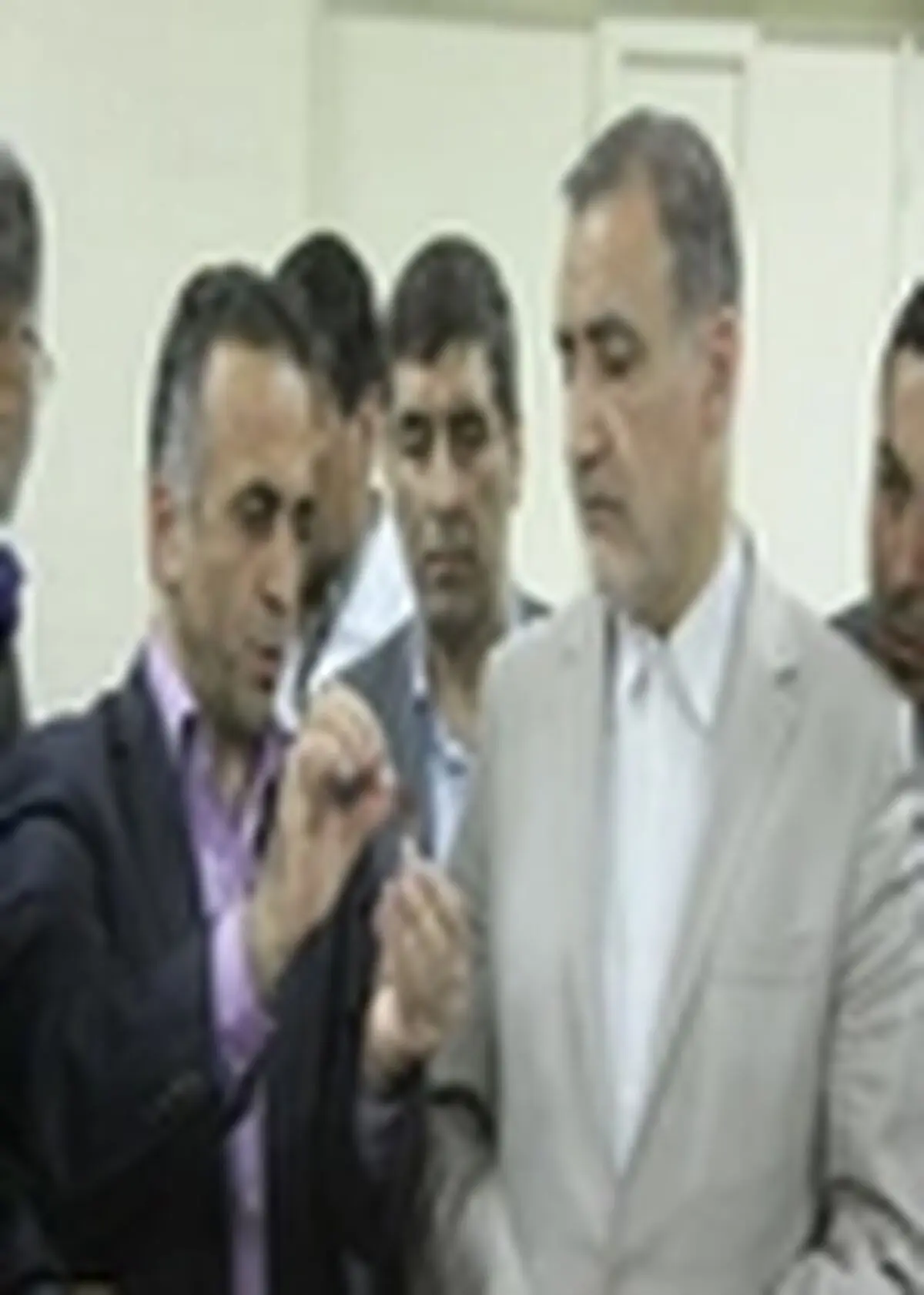 نباید اجازه دهیم سودجویان با سلامت مردم بازی کنند