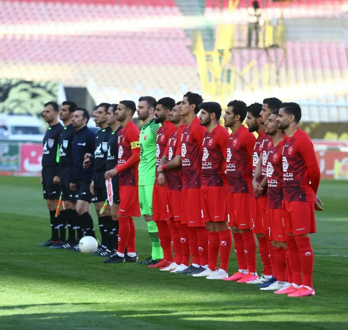واکنش روزنامه های ورزشی به بازی جنجالی لغو شده پرسپولیس - سپاهان