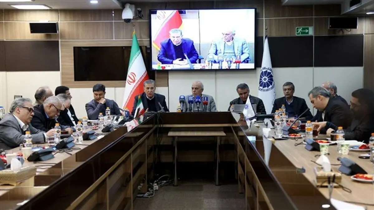 رئال مادریدی‌ها قهرمانان خود را به مکران بیاورند/ در قطب جنوب مالک مشاعی هستیم

