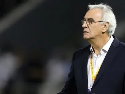کناره گیری سرمربی قطر پس از صدرنشین کردن ایران
