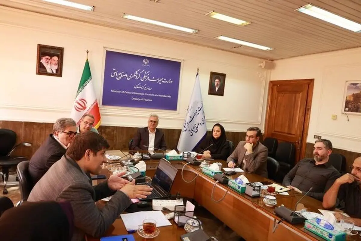هم‌افزایی نظام آموزشی و صنعت گردشگری، ضرورتی برای تربیت نیروی انسانی ماهر و توسعه گردشگری