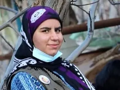صهبا شرافتی بازیگر «نون خ» عزادار شد