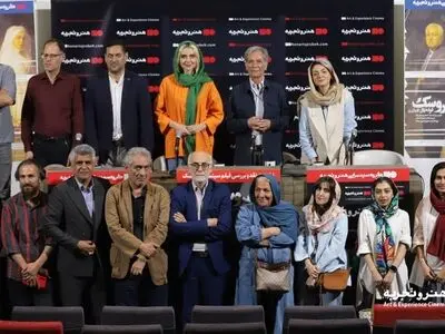 جلیل اکبری صحت: سینما در همه جای دنیا جلوتر از جامعه حرکت می‌کند