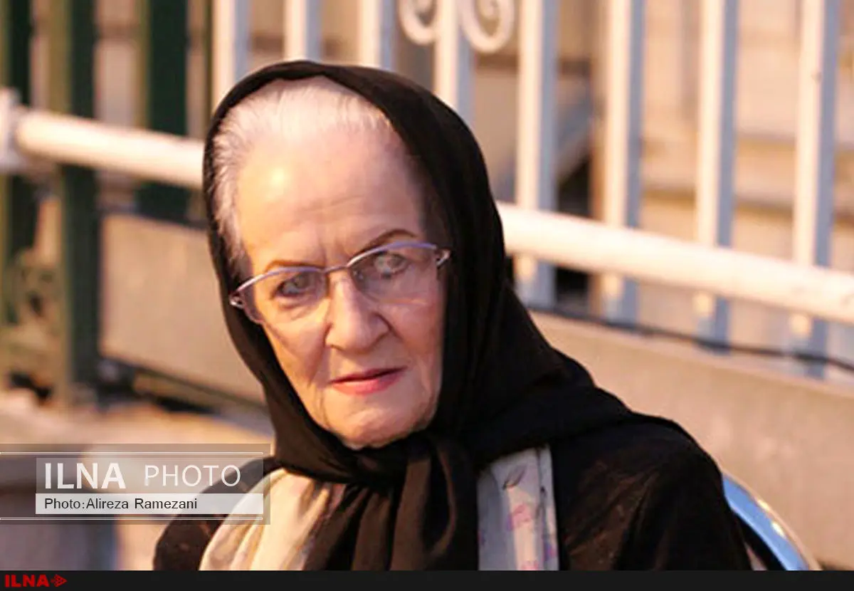 تکذیب خبر درگذشت ملکه رنجبر