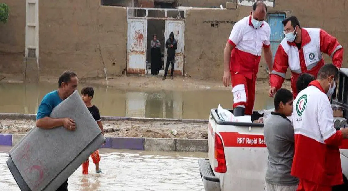 افزایش شمار حادثه‌دیدگان در سیل و آبگرفتگی/ امدادرسانی به ۸۰۰ نفر 