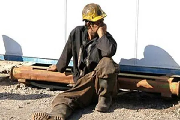 تداوم مشکلات کارگران فولاد البرز غرب با دو ماه حقوق معوقه/ کسی پاسخگو نیست