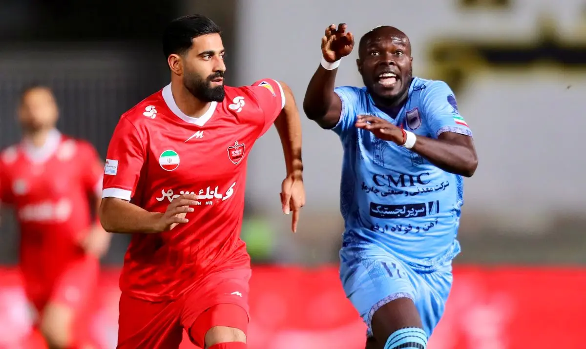 نیمه اول چادرملو و پرسپولیس بدون گل به پایان رسید